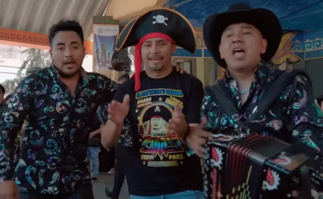 Por medio de Facebook, la cuenta del grupo compartió el video donde se aprecia a los integrantes del sonidero bailar la canción. Foto: YouTube