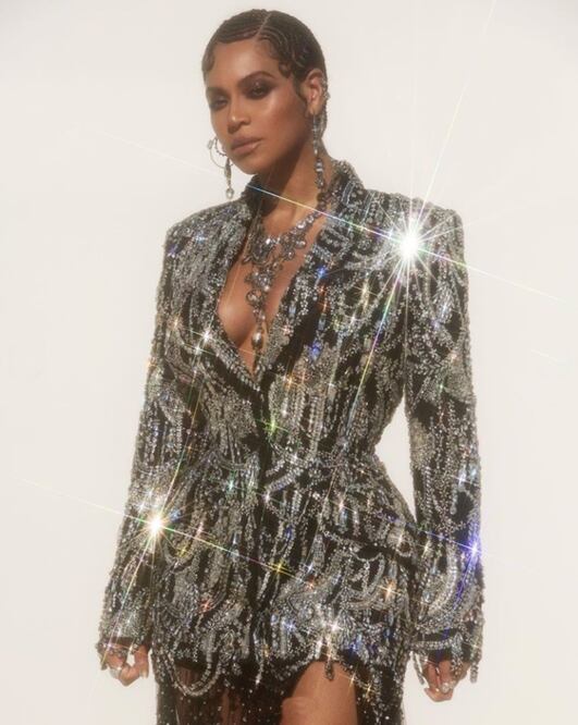 Beyoncé siempre ha luciendo poderosos looks. Foto: Instagram