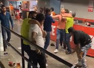 Brutal golpiza en juego de los Sultanes de Monterrey de la LMP