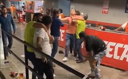 Brutal golpiza en juego de los Sultanes de Monterrey de la LMP