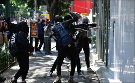Causan destrozos en CDMX en protestas por asesinatos de Floyd y Giovanni López