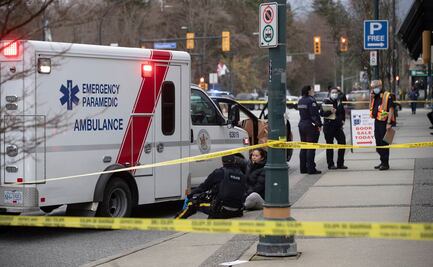 Reportan al menos 6 personas apuñaladas durante un ataque en librería de Canadá