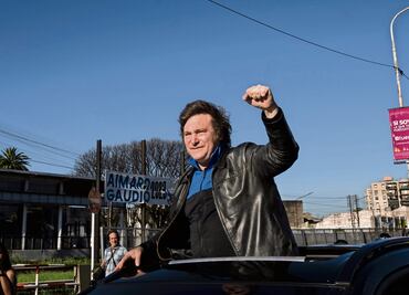 Javier Milei gana las presidenciales en Argentina; Sergio Massa reconoce derrota