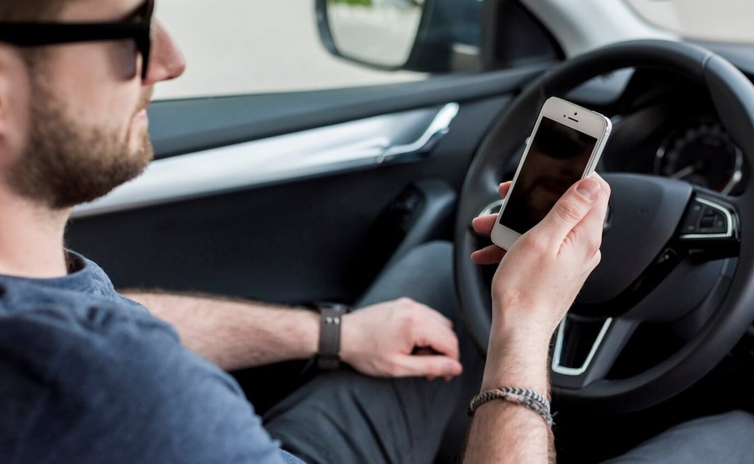 El "modo Auto" de Alexa tiene muchas herramientas para los conductores de coches. Foto: Freepik