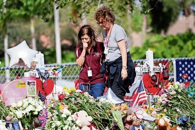 Gobernador de Florida alista “gran plan” antiarmas