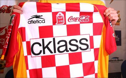 "Vamos Tecos", escriben aficionados durante el Croacia vs Brasil en Qatar 2022