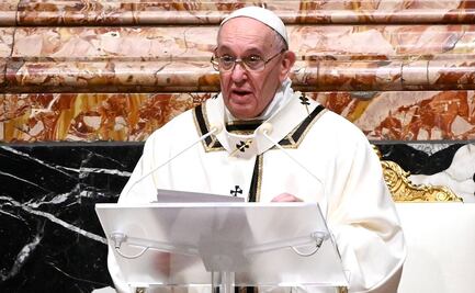 Papa celebra Misa del Gallo más solitaria llamando a la fraternidad