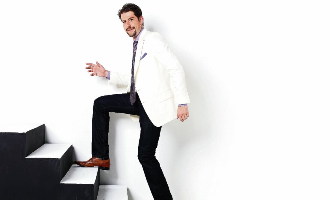 Eduardo está por estrenar un programa de noticias con José Ramón San Cristóbal (E! ENTERTAINMENT)