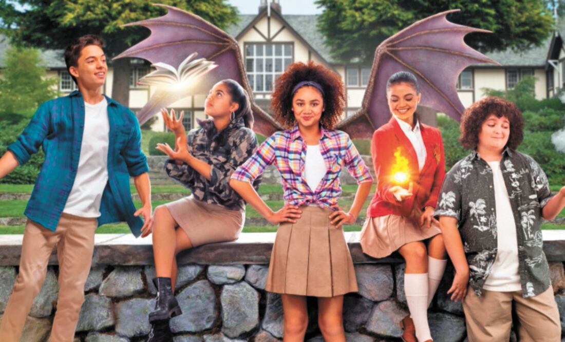 En la cinta que estrena hoy, Rose (al centro) interpreta a Nory, una adolescente que entra a la Academia Sage de Estudios Mágicos y utiliza sus rudimentarias habilidades mágicas para salvar a la humanidad de las fuerzas del mal. Foto: DISNEY