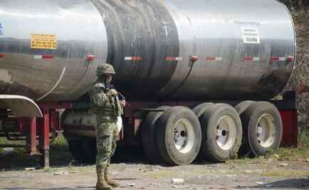 Semar asegura 80 mil litros de combustible en Veracruz