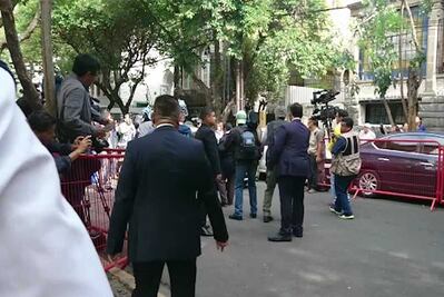 Entre naturistas, antitaurinos, Cuauhtémoc Blanco y... Juanito