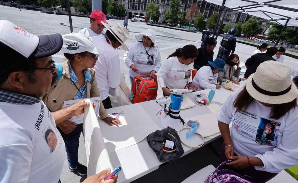 El Colectivo “Flores en el Corazón” informó  que buscan a 35 personas, 27 de ellas desaparecidas, 5 secuestradas y justicia por 6 feminicidios. Foto: Jorge Alvarado/EL UNIVERSAL