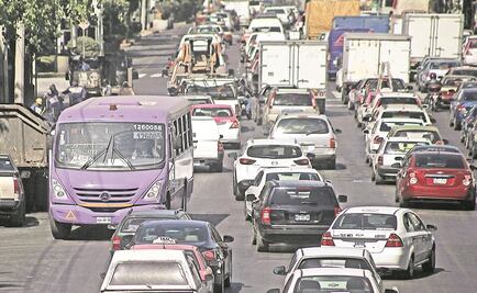 Hoy No Circula aplica para autos con engomado verde