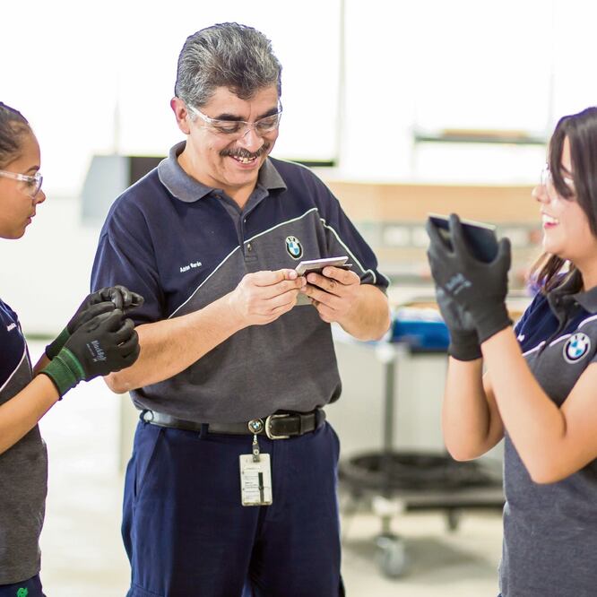 La empresa BMW calcula que este año las ventas de autos de lujo terminarán con un crecimiento de 20% respecto a 2017, con unas 63 mil unidades. La marca terminará con un incremento de entre 12% y 15%. Foto: CORTESÍA