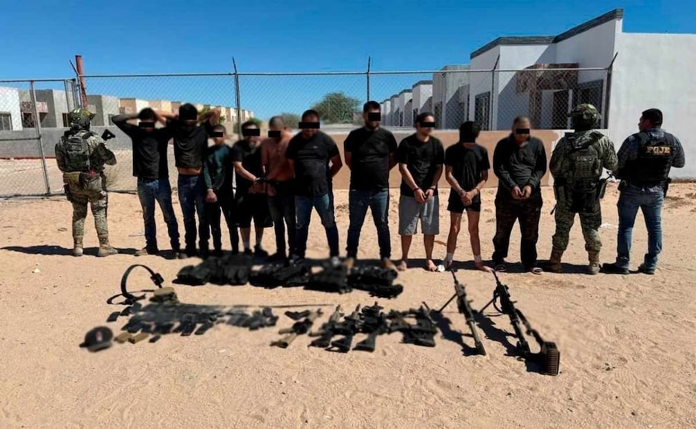 A los seis adultos se les impuso prisión preventiva justificada y se solicitó su internamiento en el Cefereso de Hermosillo. 22/09/2026. | Foto: Fiscalía de Sonora.