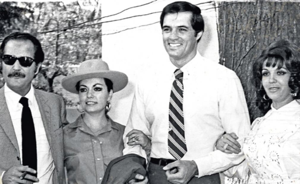 Carlos Fuentes, un peligro marxista: FBI