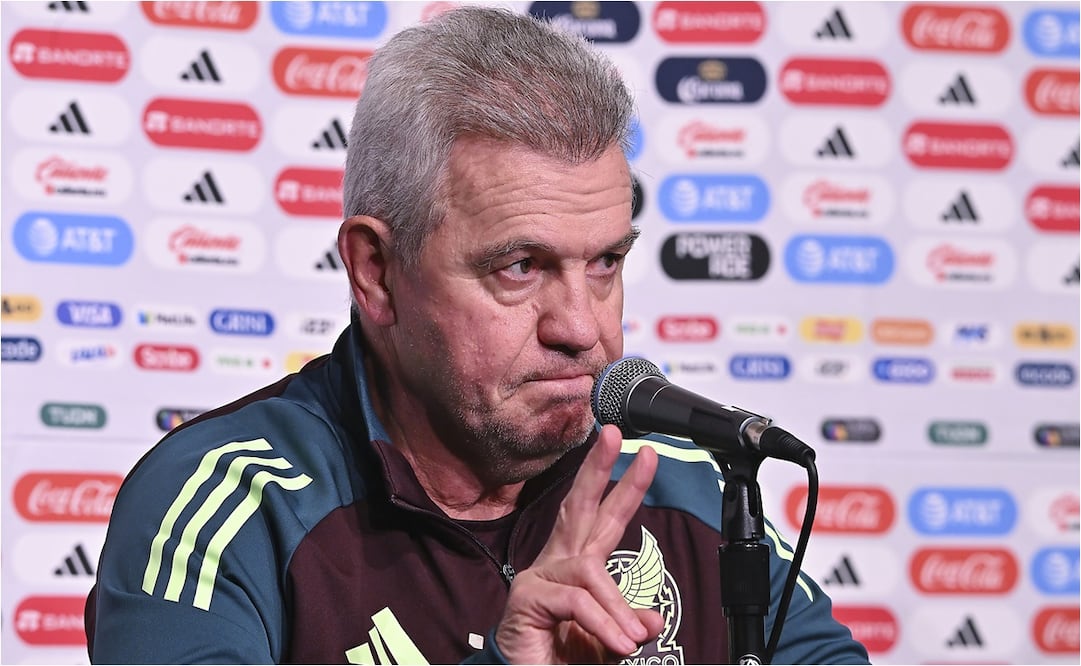Javier Aguirre en conferencia de prensa. FOTO: IMAGO7