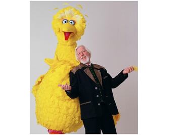 Muere Caroll Spinney, le dio vida a Big Bird en “Plaza Sésamo”