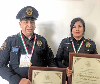 Congreso CDMX reconoce labor de policías