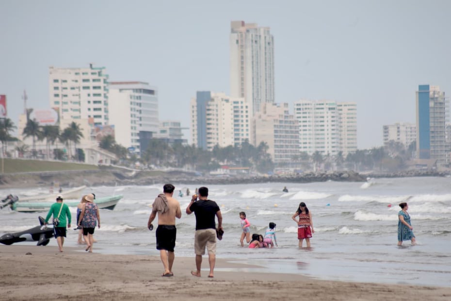 Prestadores de servicio y autoridades llaman a visitar playas de Veracruz en este periodo vacacional. (Foto: especial)