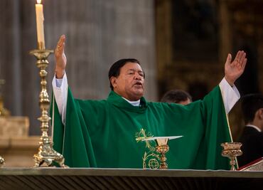 Pide Arquidiócesis quitar privilegios a la burocracia en México