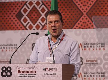 Asume Emilio Romano presidencia de la ABM; bancos van por financiar infraestructura del Plan México de Sheinbaum