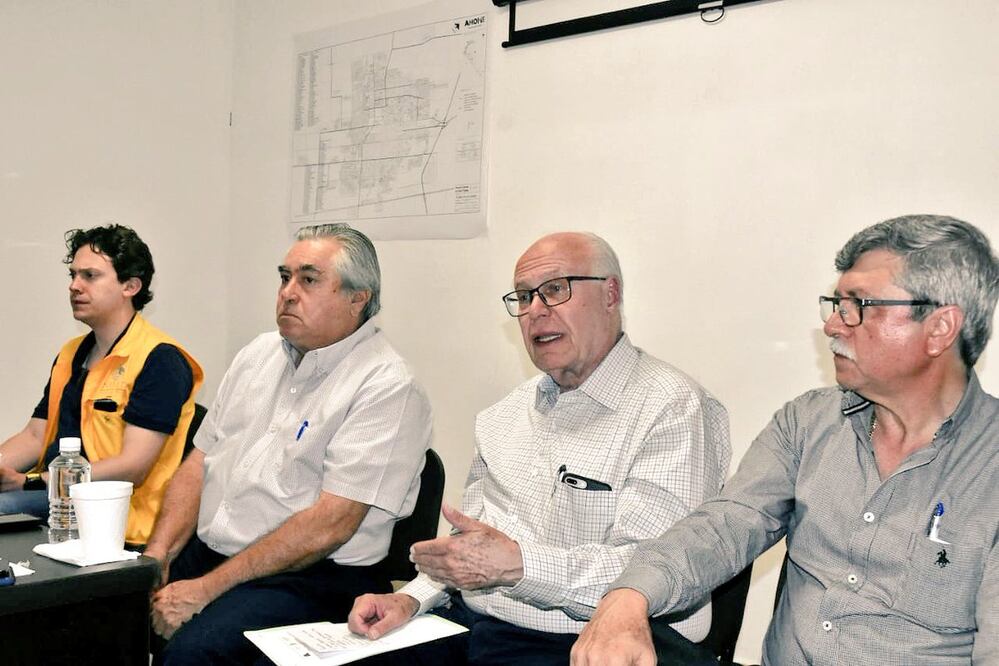 Foto tomada del Twitter @JoseNarroR