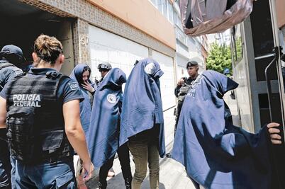 Policías rescatan a 17 víctimas de trata en la Benito Juárez