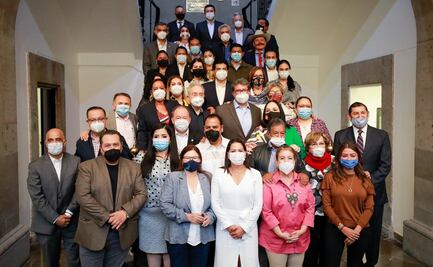 Plenaria de Morena inicia discusión sobre consulta para enjuiciar a expresidentes