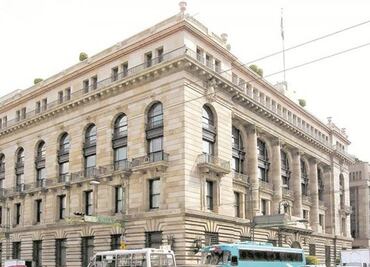 Mexico cuts second quarter debt issuance by 17.4 bln pesos