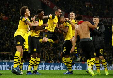 Borussia Dortmund se lleva el clásico alemán