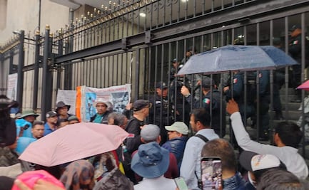 CNTE y Segob reanudan diálogo; maestros rechazan recibir financiamiento para sus movilizaciones