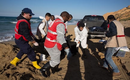 Naufragio de barco que salió de Libia deja 30 desaparecidos