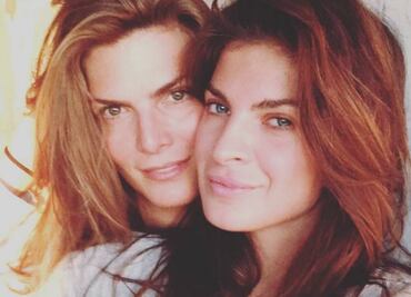 Famosas demuestran el amor por sus novias