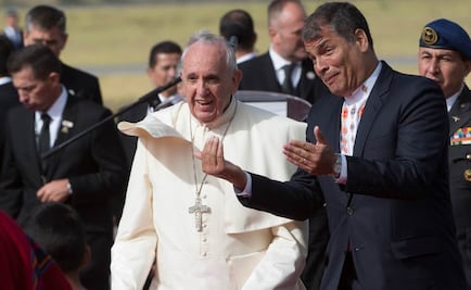 Correa recibirá al Papa con 85 mil rosas en Palacio de Gobierno