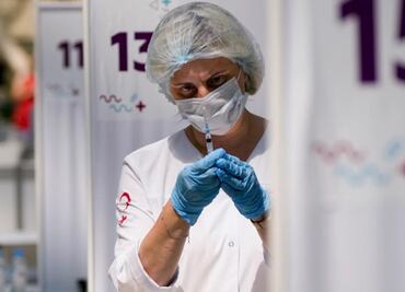 Prevén que OMS apruebe la vacuna de Sputnik V contra Covid-19 antes de fin de año