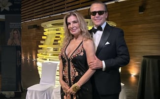 Alfredo Adame presume beso con su nueva novia y se burla de la soltería de Lupillo Rivera: "ese sapo tetón"