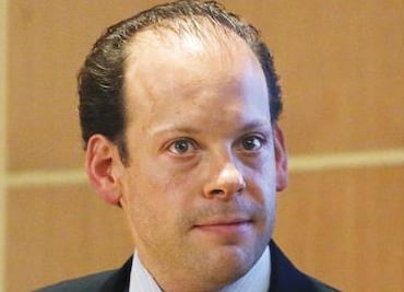 Korenfeld vuelve a escena