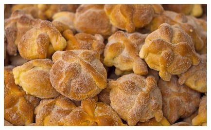 Dónde comer pan de muerto desde ahorita