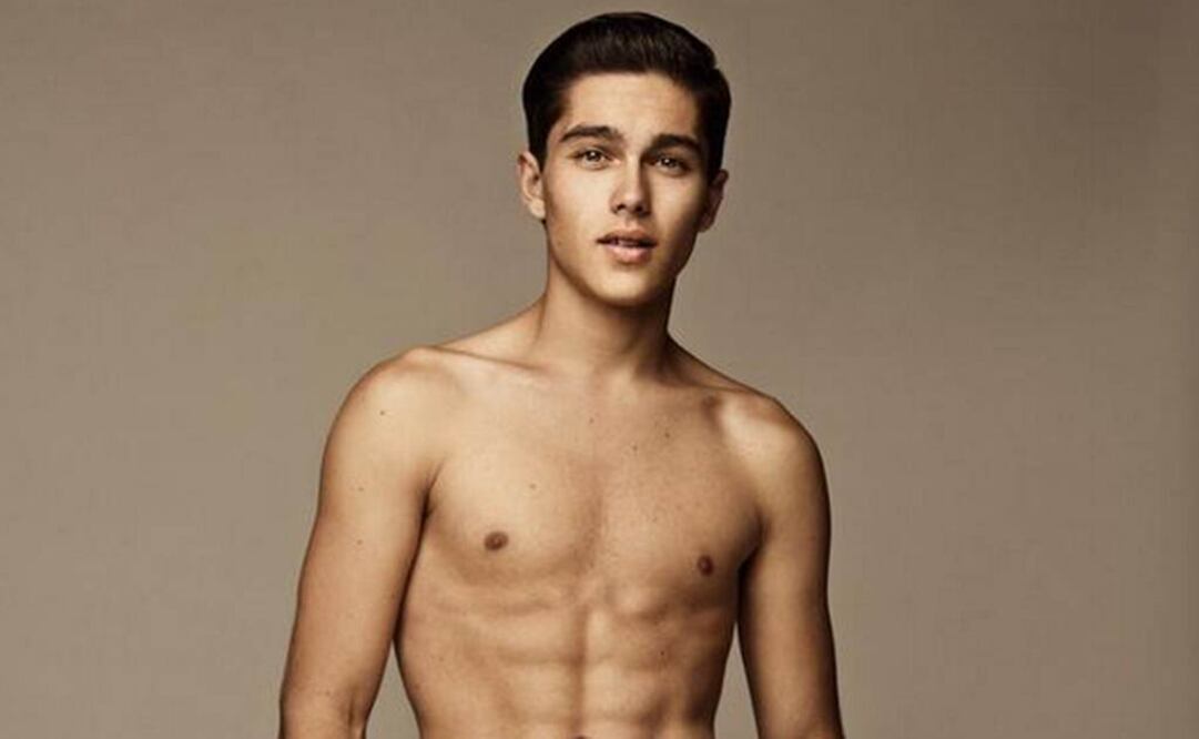 Aunque todavía no tiene fecha de lanzamiento, el joven, hijo también del actor Sergio Mayer, dijo que espera sea del agrado del público, pues desea tener una carrera en la música, por lo que ha tomado clases para prepararse mejor. FOTO: Instagram