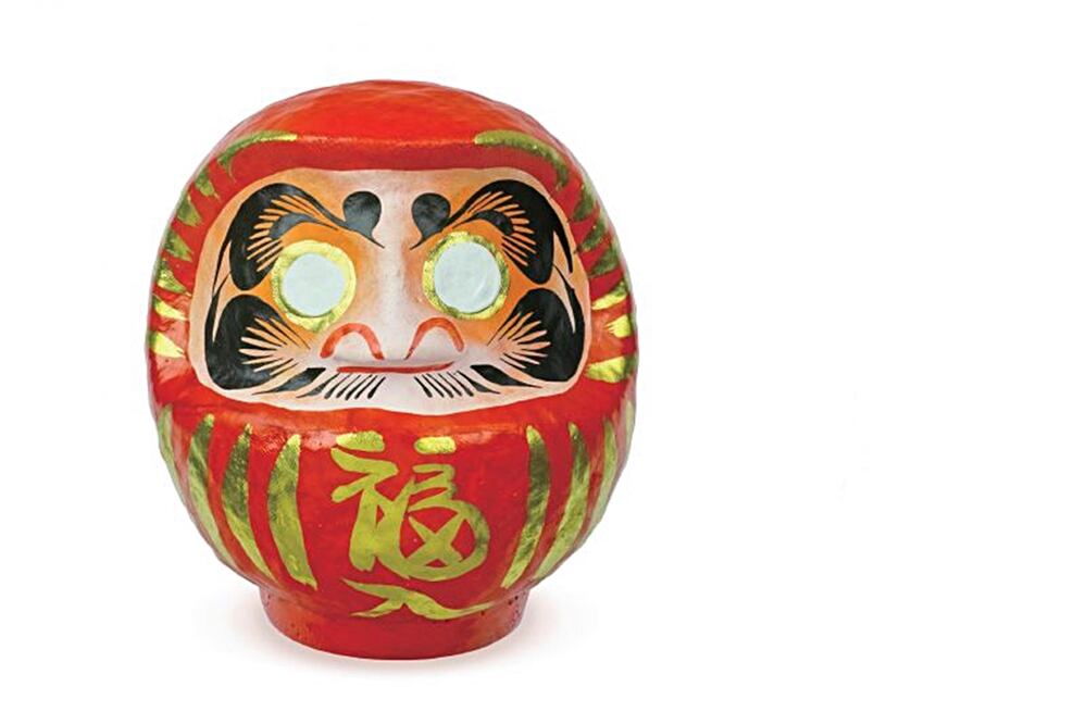 El daruma tradicional es de color rojo, relacionado con la buena fortuna. (Foto: Istock)