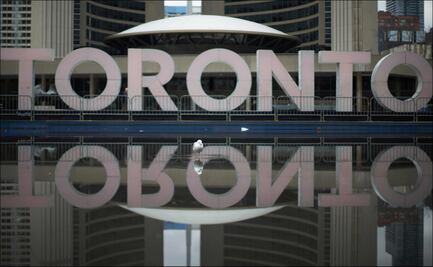 Toronto prohíbe eventos públicos; en riesgo equipos de MLB, NBA, MLS y NHL