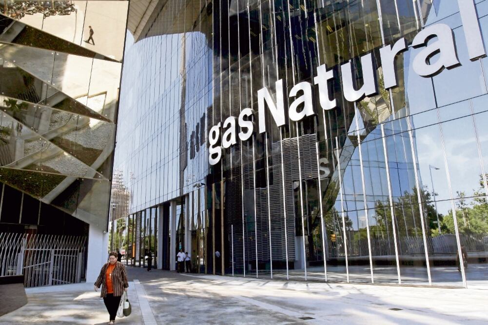 Gas Natural Fenosa ha comprometido 170 millones hasta 2020 en proyectos de energías renovables. Las previsiones pueden verse comprometidas por la inestabilidad, según los expertos (ARCHIVO EL UNIVERSAL)