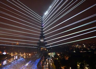 Macron considera a los Juegos Olímpicos de París "un éxito de organización, de seguridad, deportivo y popular"