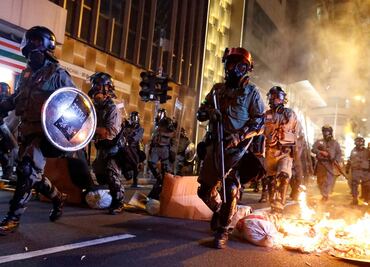 Donald Trump promulga la ley que apoya a manifestantes en Hong Kong