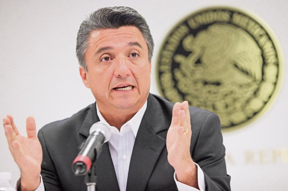El senador Raúl Pozos Lanz (PRI) destaca que con este programa habrá un gran ahorro de energía eléctrica, ya que los televisores digitales consumen menos (ARCHIVO EL UNIVERSAL)