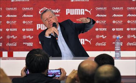 Los grandes pendientes que deja Ricardo Peláez en las Chivas