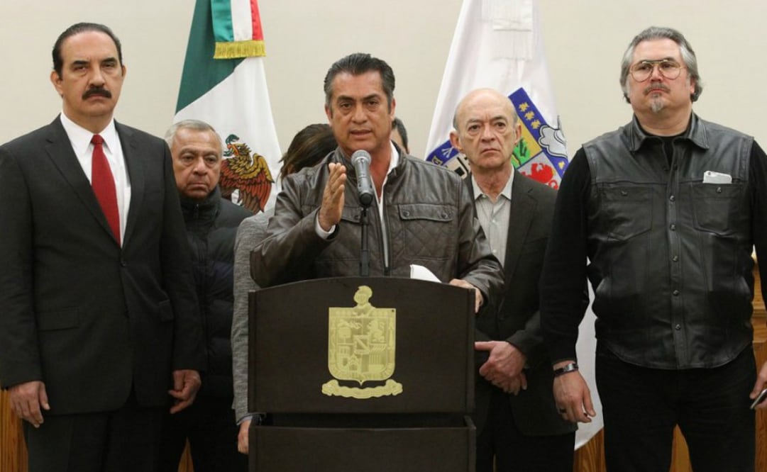 El gobierno virtual de El Bronco