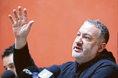 Tunick manifiesta rechazo a Trump