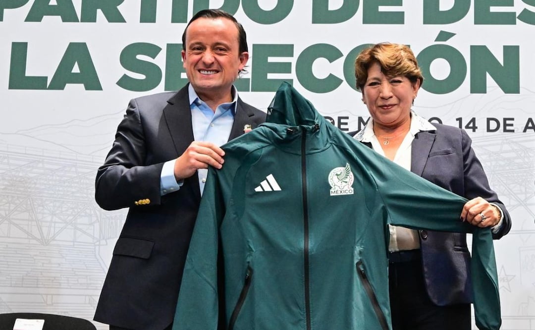Mikel Arriola Peñalosa, comisionado de la Federación Mexicana de Futbol, y Duilio Davino Rodríguez, director general de Selecciones Nacionales, se reunieron con la gobernadora mexiquense Delfina Gómez para hablar de “Estadio de México, un destino futbolero". | Foto: Alejandro Vargas/ EL UNIVERSAL